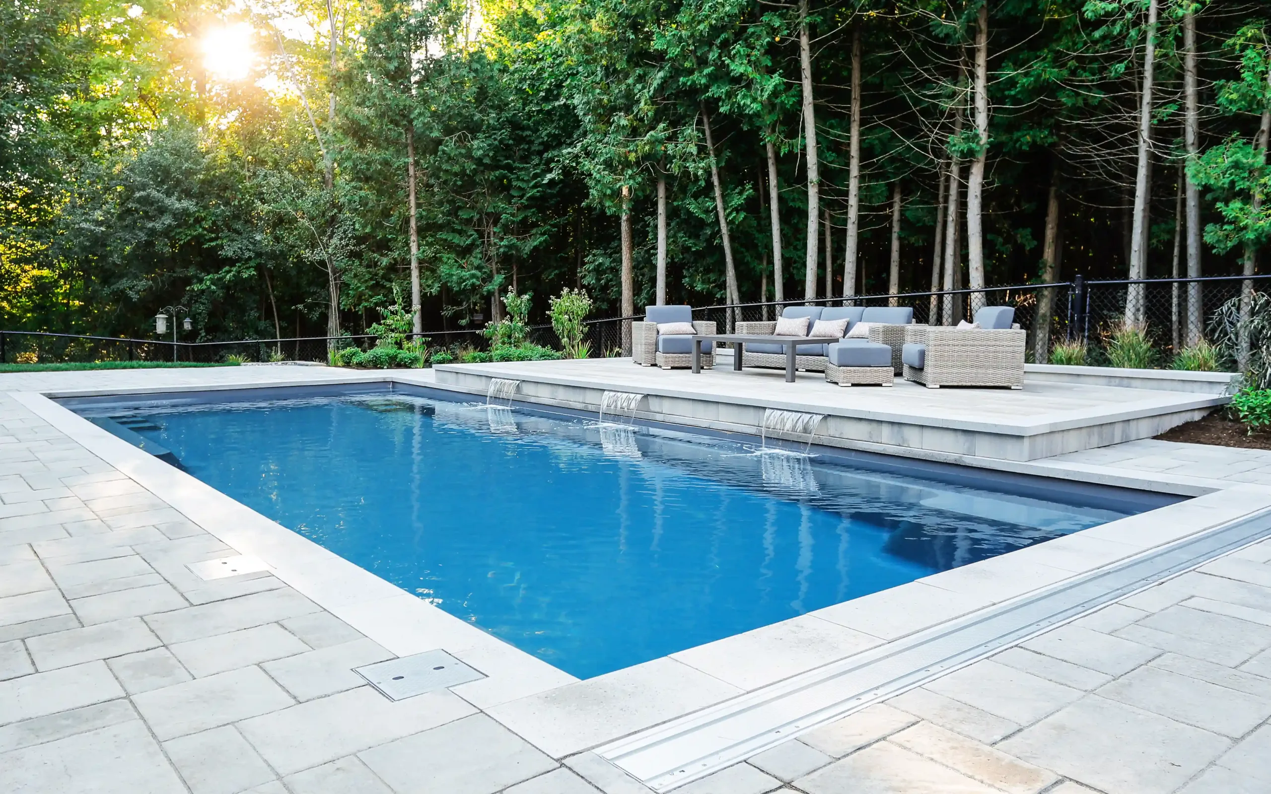 Premium Fiberglass Pools: Discover their Unmatched Elegance and Benefits