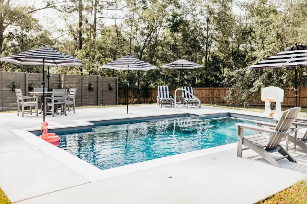 Leisure Pools Coastal Mississippi: Mississippi‘s trusted fiberglass pool experts